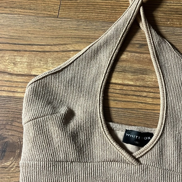 White Fox Halter Top - Picture 2 of 8